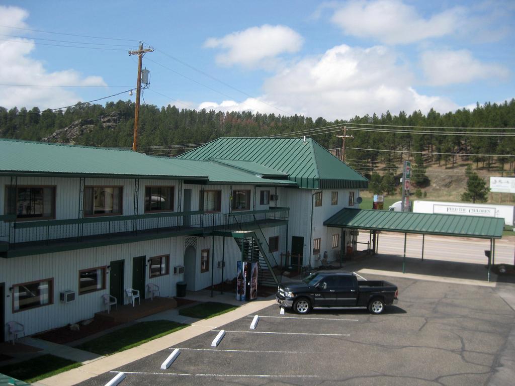 Dakota Cowboy Inn Custer Εξωτερικό φωτογραφία