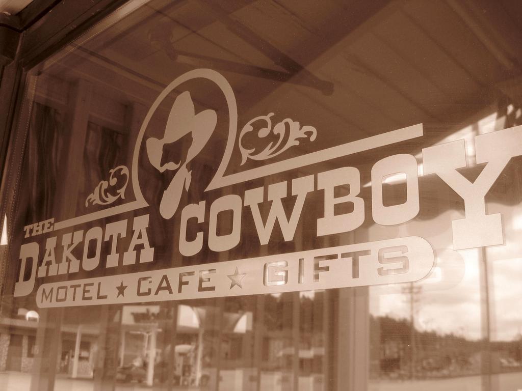 Dakota Cowboy Inn Custer Δωμάτιο φωτογραφία