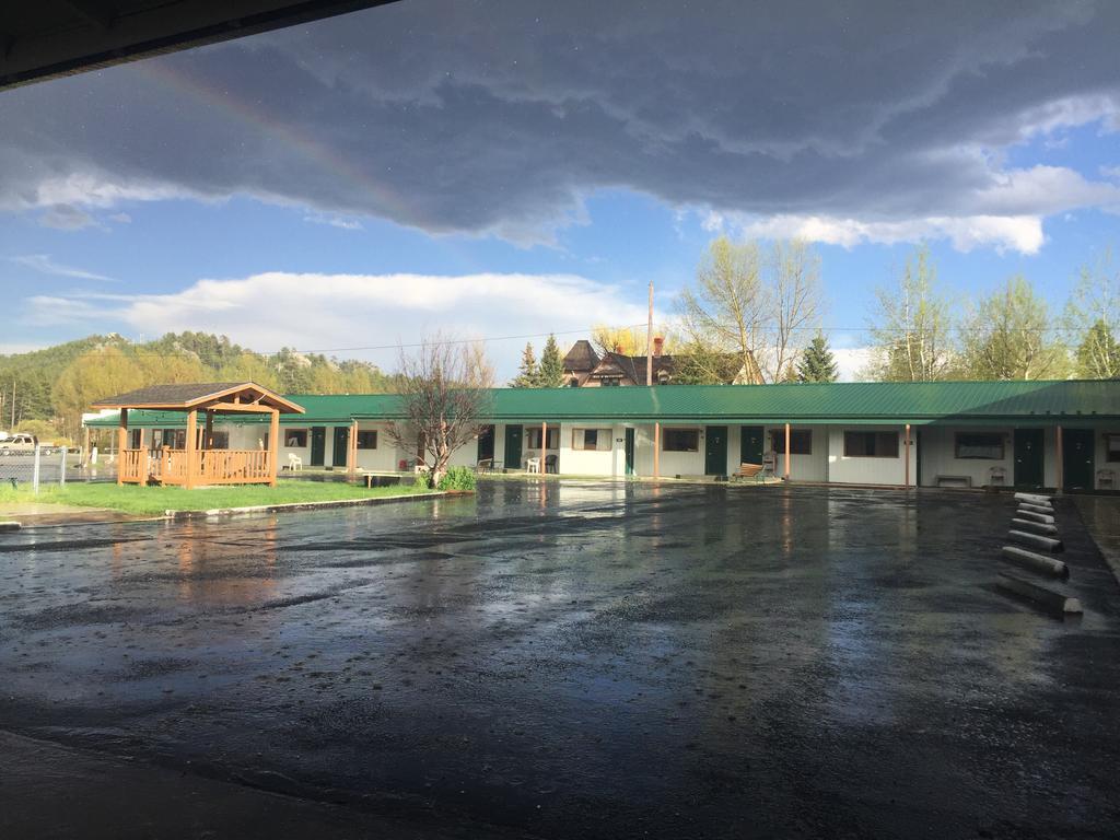 Dakota Cowboy Inn Custer Εξωτερικό φωτογραφία